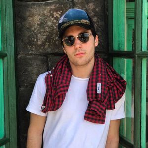 Meet your Posher, Vinicius